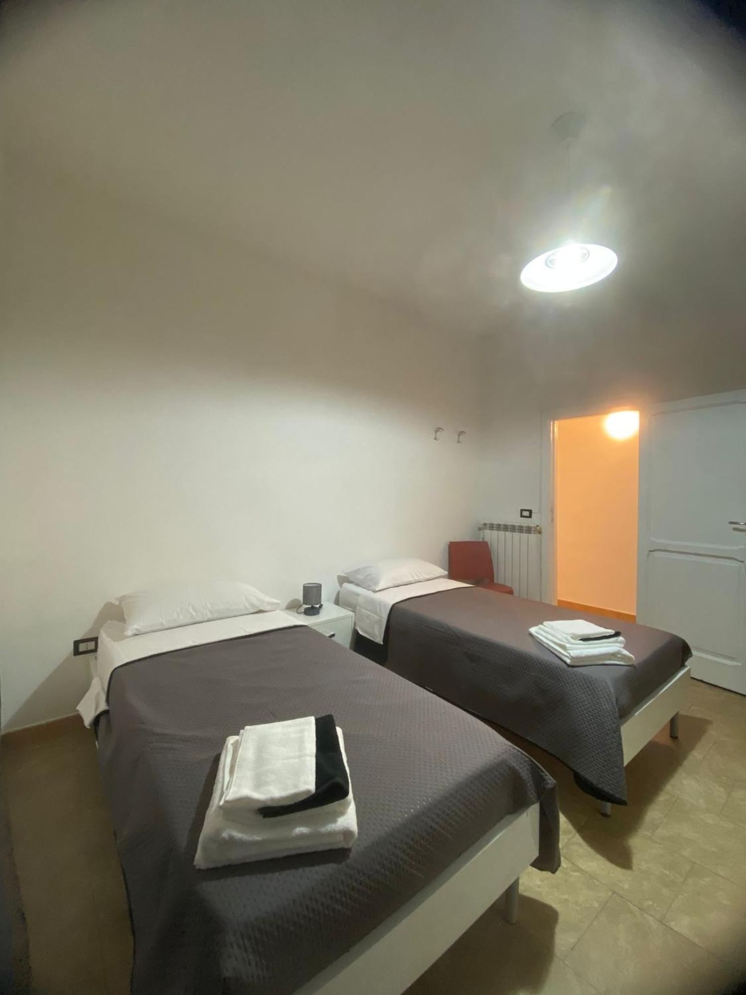 Apartamento Tre Regine Napoli Exterior foto